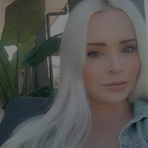 Meet your Posher, Natalie